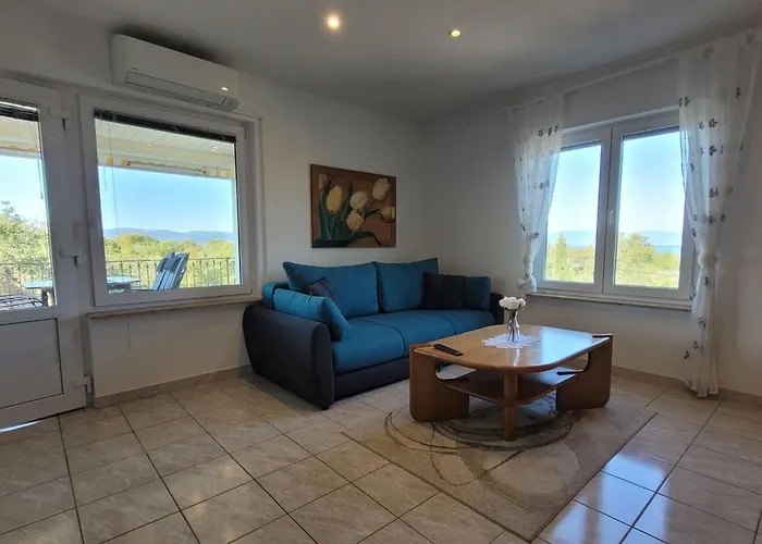 Ljubica 3 By Interhome Apartment Malinska